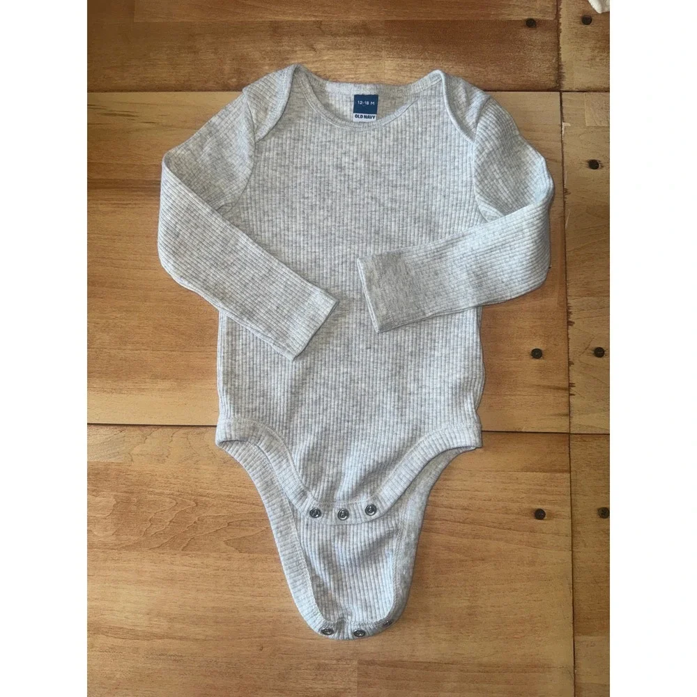 Old Navy Baby Ribbed Long Sleeve Bodysuit‎ Gray 12 18 Months
